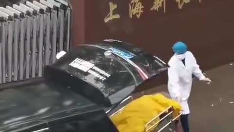 Xangai O governo chinês desconsiderando totalmente a vida humana atingiu um novo nível novamente!