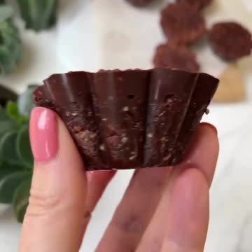 Chocolate Crunch Cups