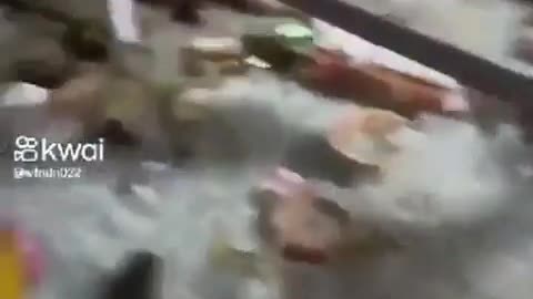 Bottle vs glass table