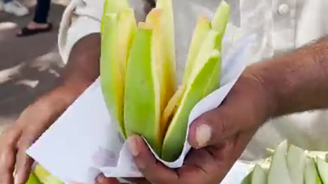 Mango cutting