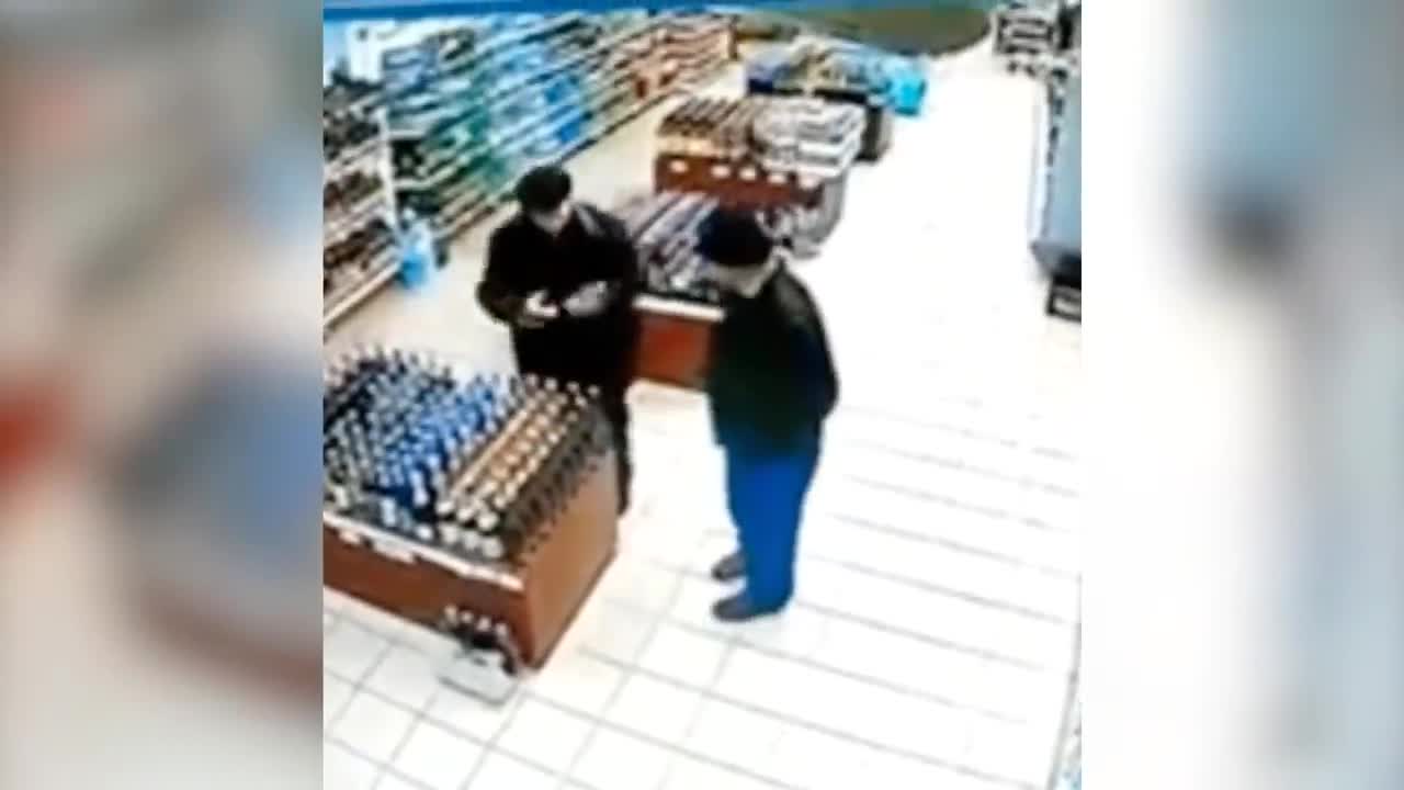 WEIRD THINGS CAUGHT ON SECURITY CAMERAS!