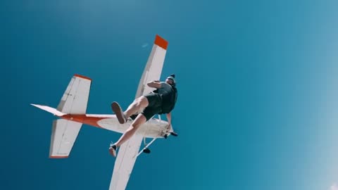 Sony FX3 at 150mph - Skydiving Edit 👀
