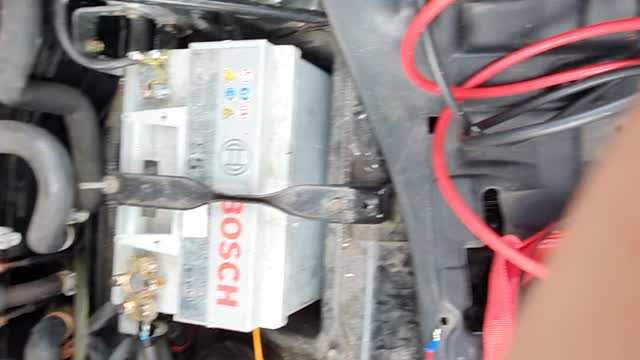 HOW TO REPLACE BATTERY ON TOYOTA MR2