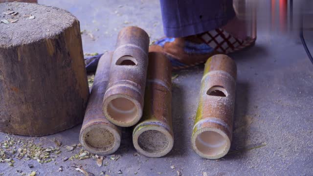 Rural uncle handmade a farmhouse bamboo stool