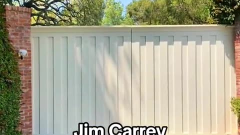 Celebs homes for sale