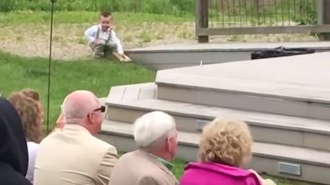 Kids add some comedy to a wedding! - Ring Bearer Fails