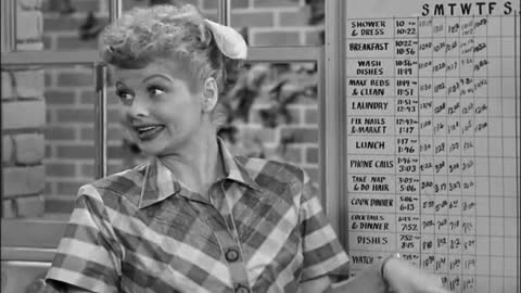 I Love Lucy Season 1 Episode 33 - Lucy's Schedule