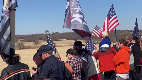 Waiting on 🇺🇸 FREEDOM CONVOY 🇺🇸🇺🇸