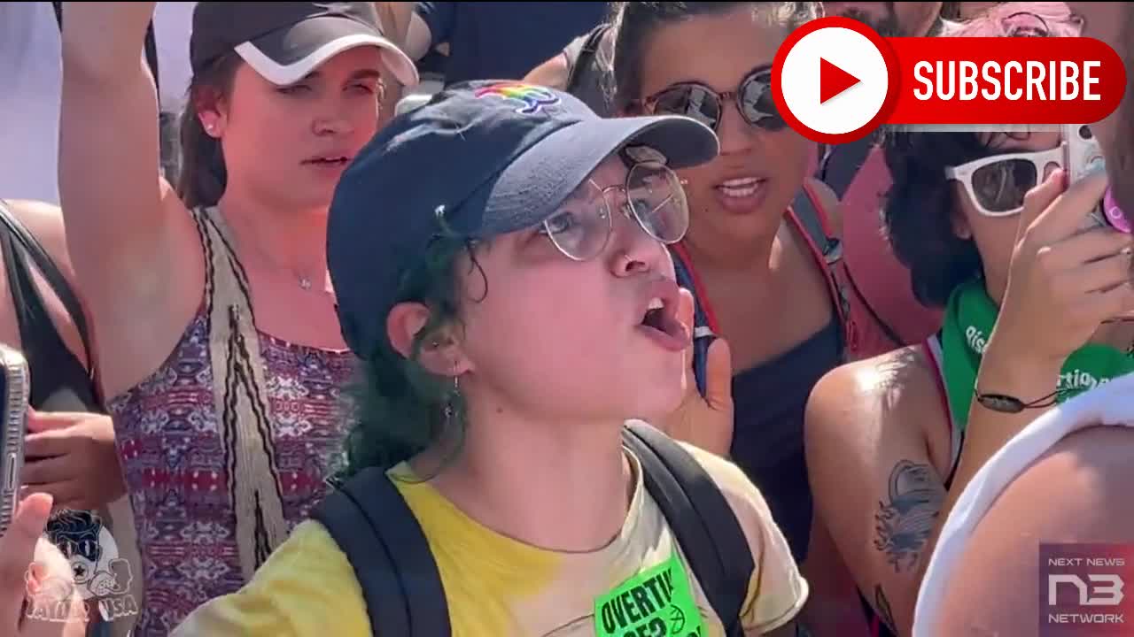 Confrontations between Pro-Life and Pro-Abortion protesters taking place outside the Supreme Court.