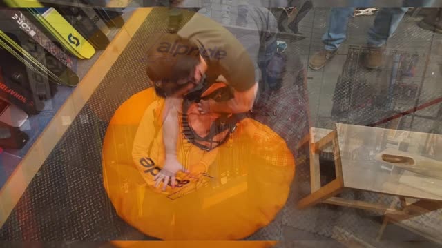 A live demo of the alpride avalanche power fan air bag.