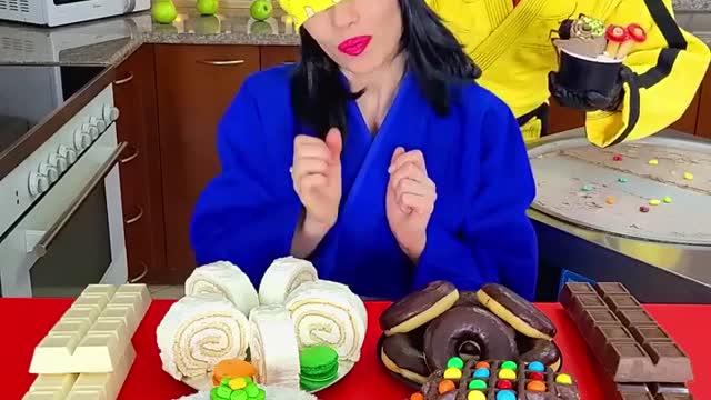 Ice cream challenge! Chocolate vs vanilla sweets #Shorts