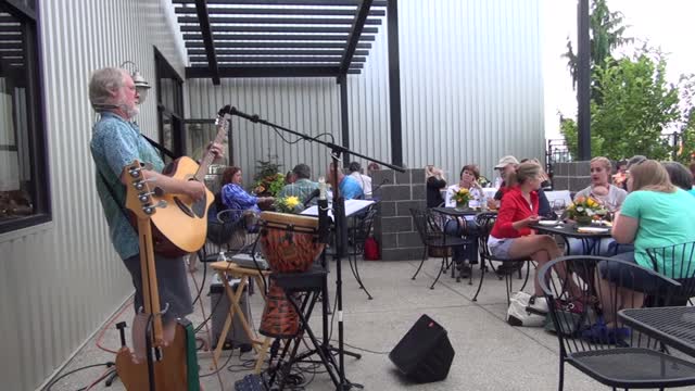 The Soldier, live loop