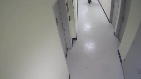 8802VZN06Elevator_2021-01-06_18h40min04s827ms.mp4