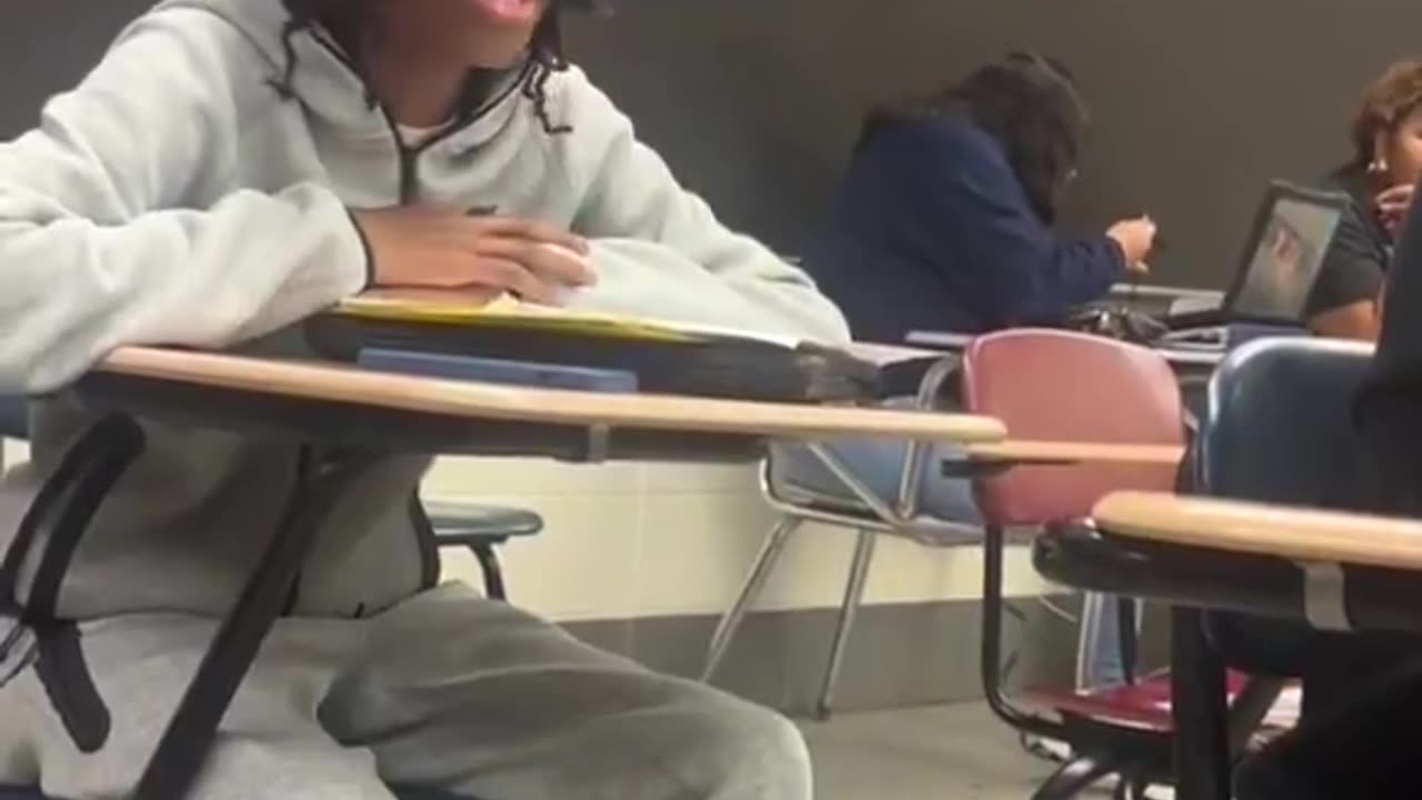 Kid in highschool destroys his classmates about Donald Trump vs Kamala Harris