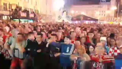 Ludnica nakon gola Hrvatske za izjednačenje protiv Engleske