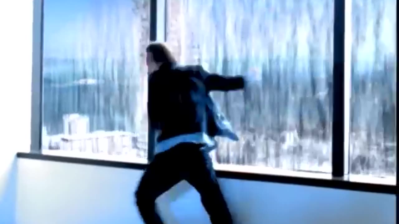 Metallica - I Disappear (Official Music Video)