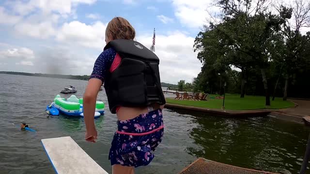 Avery Flips