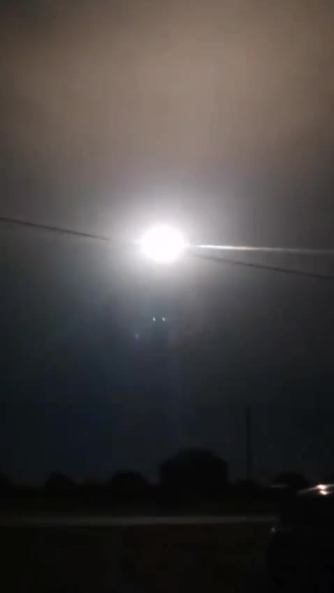 Iskander Missiles from Belgorod heading to Kharkov