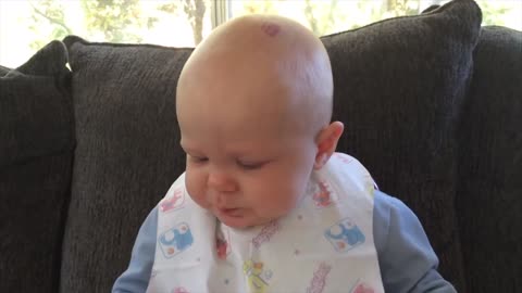 SUPER FUNNY BABY FACE REACTION/100% LOUGHTRIP