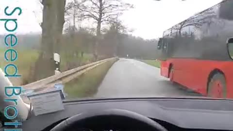 Passat B8 150hp overtaking cought in video