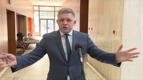 Robert Fico - Kdo chce válčit na Ukrajině, ať jde.