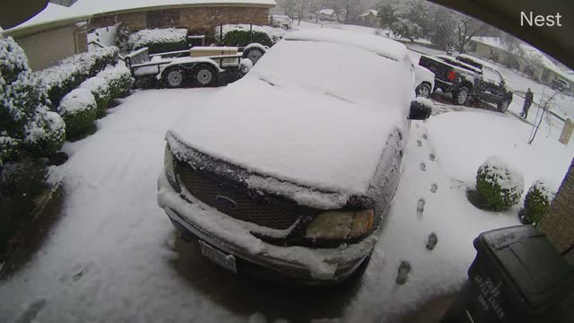 Security Footage Catches Man Shoveling Snow in Bryan, TX