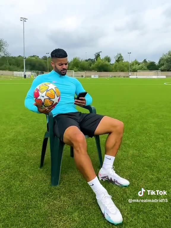 football slills GOAT