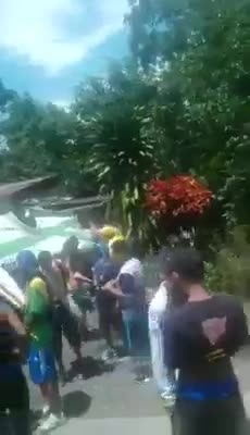 Bus con hinchas del Bucaramanga se volcó en vía a Barracabermeja
