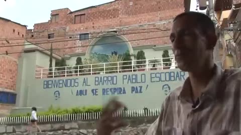 LEGACY DIVIDES COLOMBIA