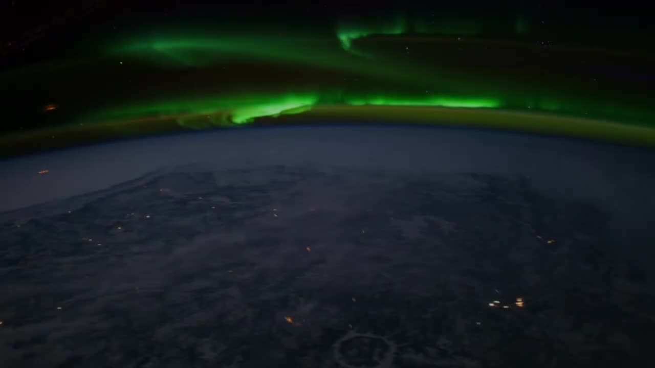 Aurora Borealis / ISS / International Space Station / Earth Orbit / High Definition