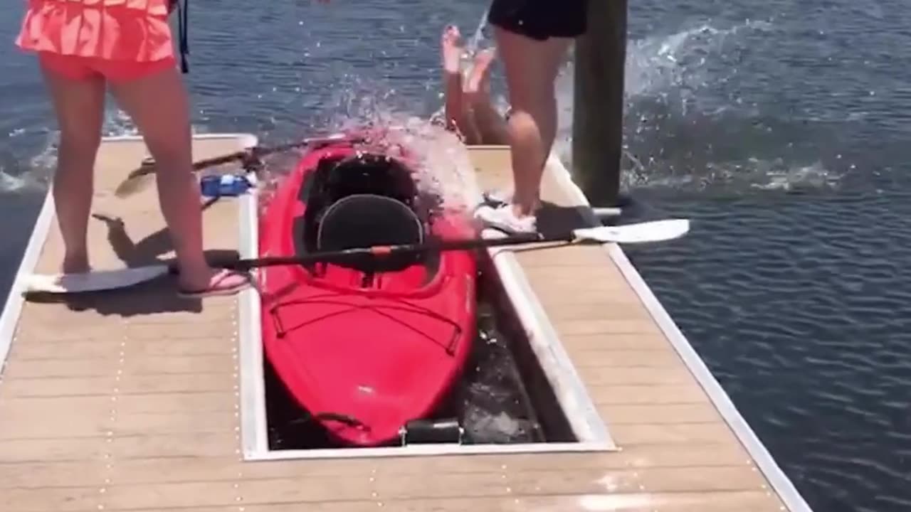 The end 😂😂😂 #viral #shorts #reels #fails #funny #mmvfunny