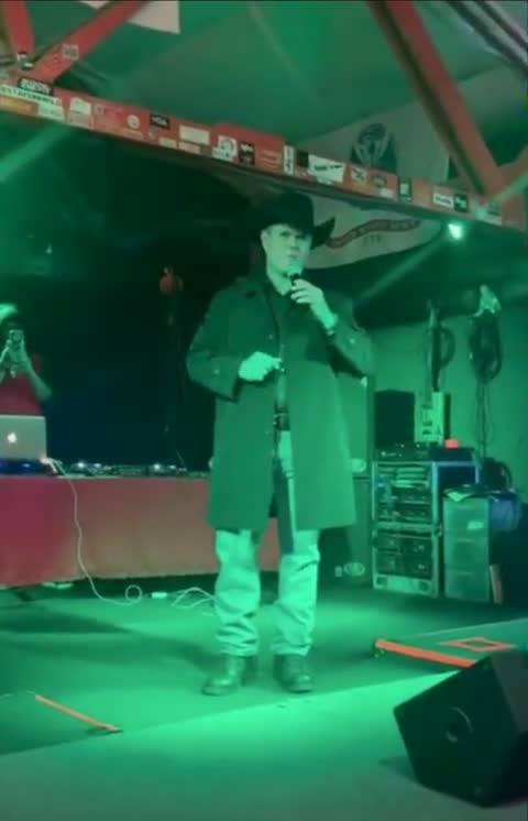 NOBODY Will Ever Come Between You and 2nd Amendment Rights!