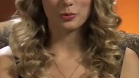 Taylor Swift: Career, Special Moments & Fearless Platinum Edition Interview