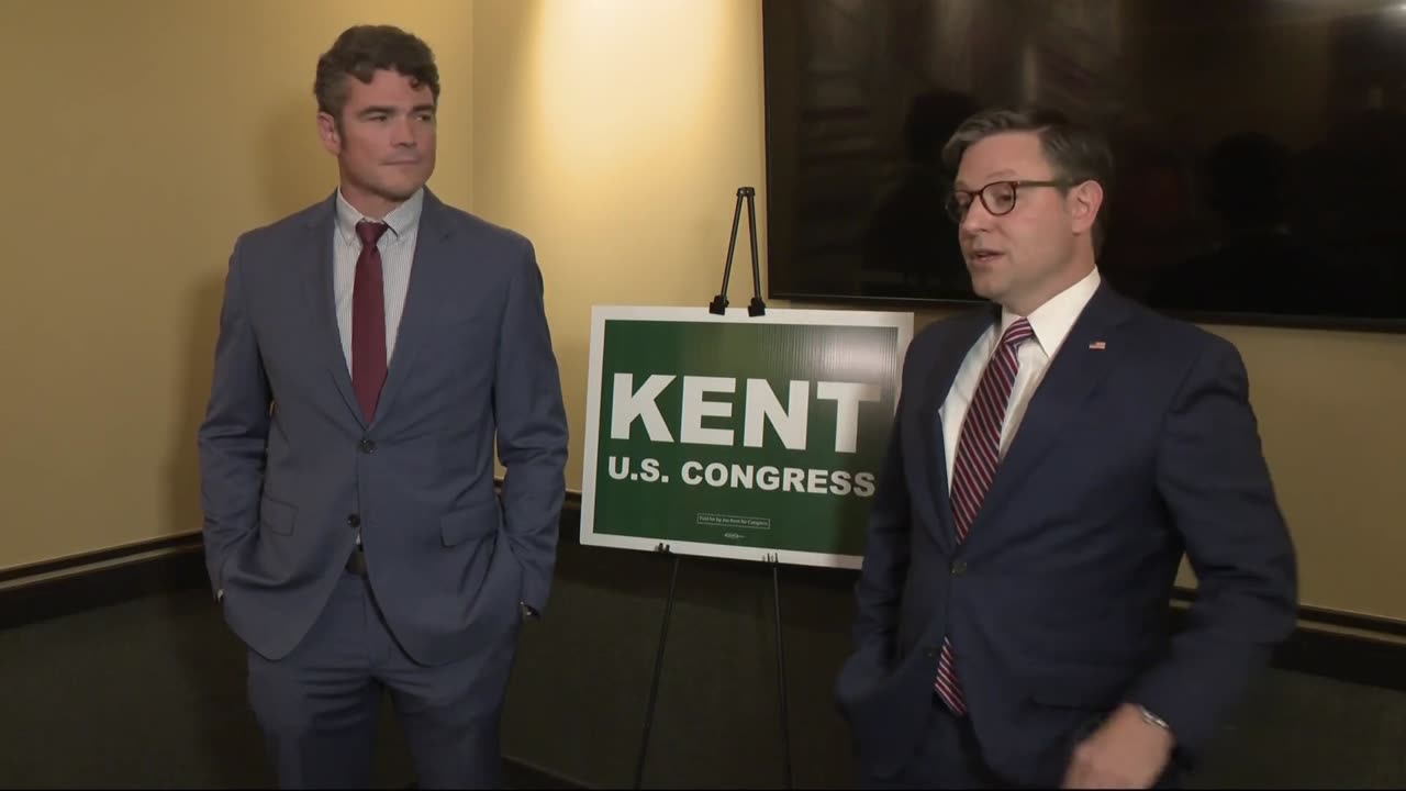 U.S. House Speaker Mike Johnson visits Southwest Washington district ahead of November rematch