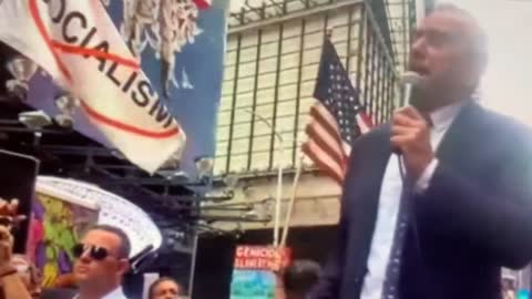 RFK JR Speaks At NYC-Broadway Rally For Freedom