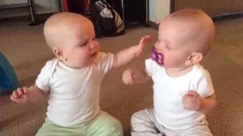 Pelea De bebes