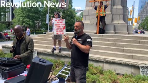 Raw video clip: Toronto weekly freedom rally