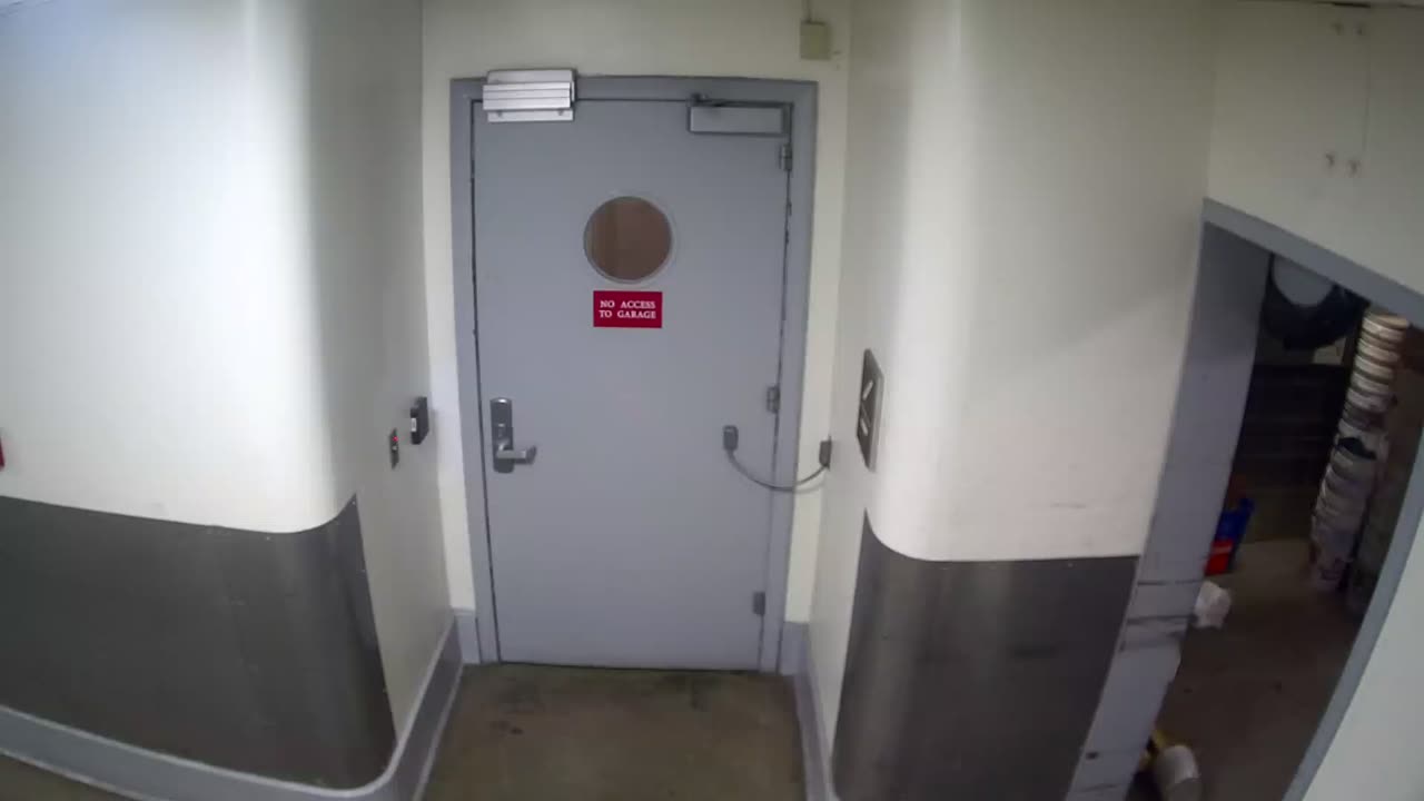 6128RHOBSBRSBST4Stairwell4_2021-01-06_08h40min01s250ms.mp4