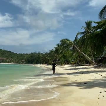 "Sun, sand, and a drink in my hand."
