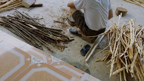 Cinnamon is a rare plant in the same countryside