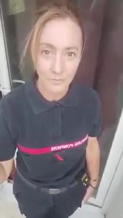 Woman firefighter refuses compulsory experimental inoculation