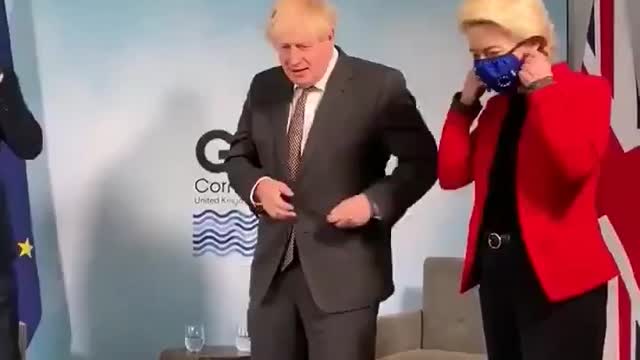 La G7 cad mastile, cu presa si fara presa