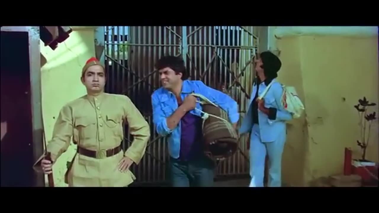 Sholay Climax Best Scene Part 1.