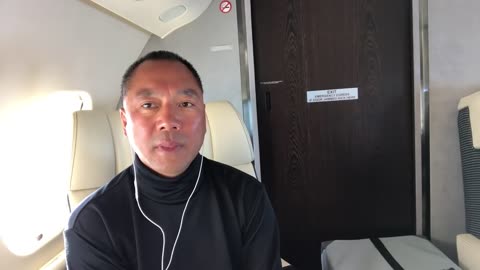 20180928文贵先生直播：在会议结束后返回途中的飞机上，和战友们汇报一下会议的初步概况，一切都是刚刚开始！