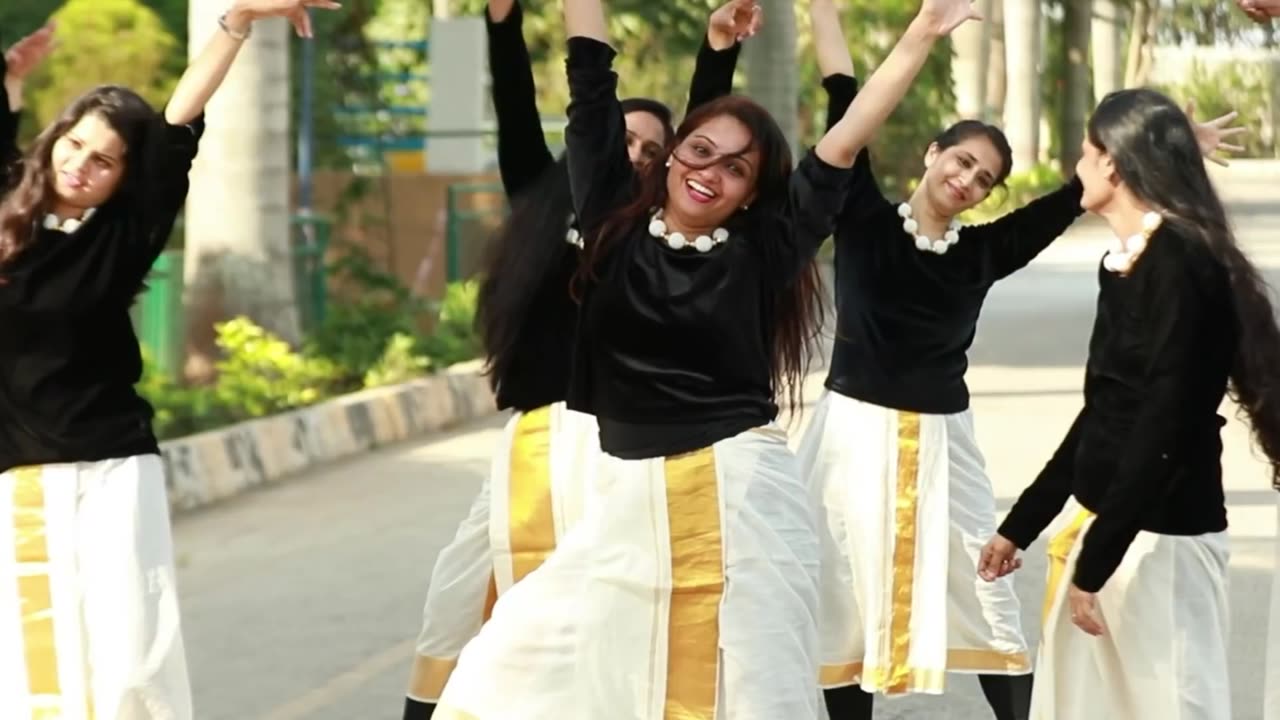 OLLULLERU DANCE COVER 😍😍👌👌