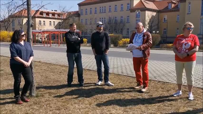 11. AUTOKORSO OBERLAUSITZ, Kamenz - Großsсhönau, 27 03 2022 - Start in Kamenz, Garnisonsplatz