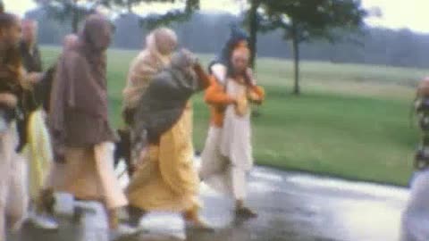 Prabhupada Darshan Part 05 - Jan 1972 - Aug-Sep 1972