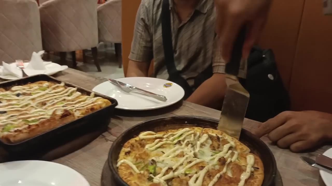 ANNHI DEA MAZAAK AE Pizza Pranks Jaranwala (Pizza Planet Jaranwala)