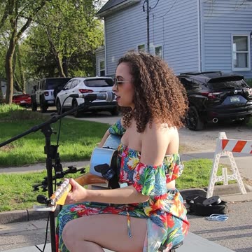 Rosanna Williams sings Stevie Nicks's song Edge of Seventeen at Tipsy Taco & Tequila Bar