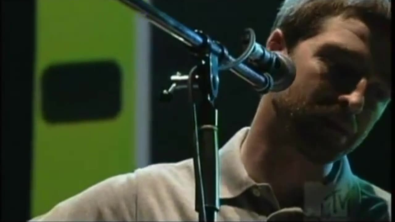 Oasis Wonderwall live in Tokyo